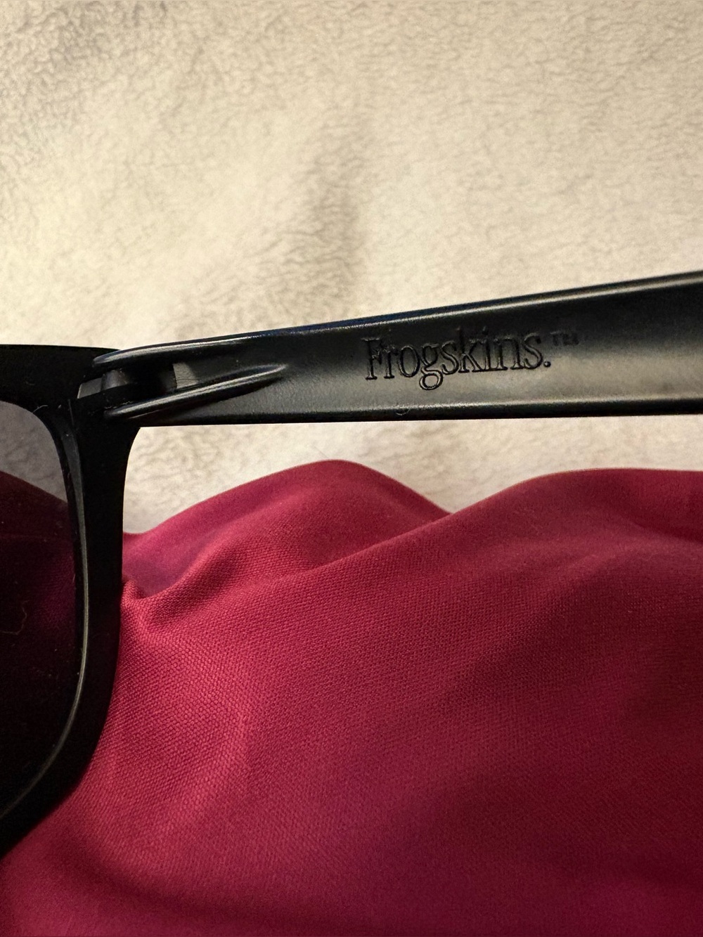 Oakley Frogskins 009245 Matte Black Frame w/Ice Iridium Lenses (Deep Blue) - Picture 4 of 11